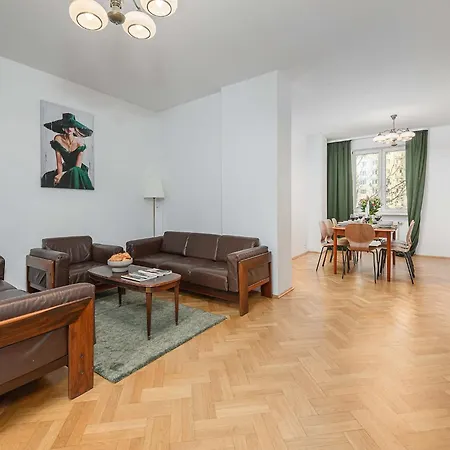 Апартаменти Comfortable Single-storey House By The