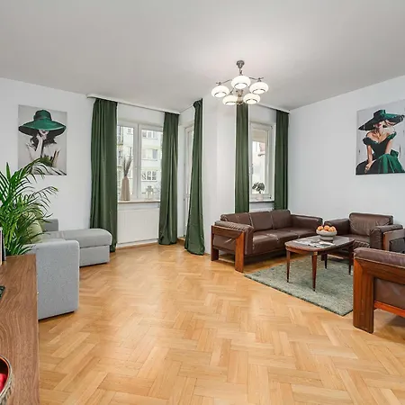 Comfortable Single-storey House By The