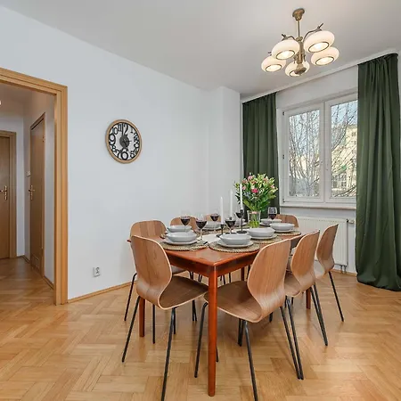 Comfortable Single-storey House By The Варшава