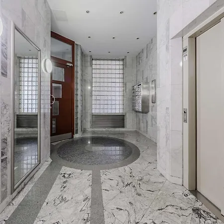 Апартаменти Comfortable Single-storey House By The Варшава